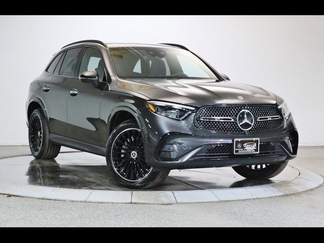 2023 Mercedes-Benz GLC 300