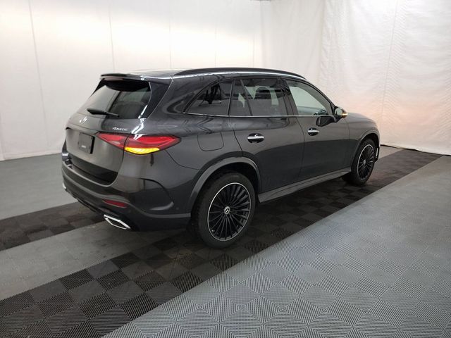 2023 Mercedes-Benz GLC 300