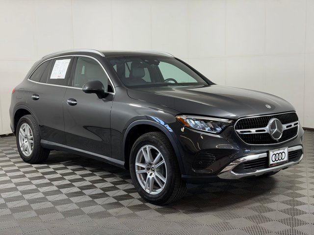 2023 Mercedes-Benz GLC 300