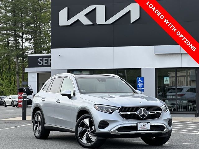 2023 Mercedes-Benz GLC 300