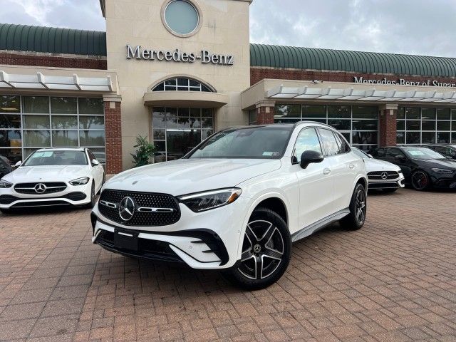 2023 Mercedes-Benz GLC 300