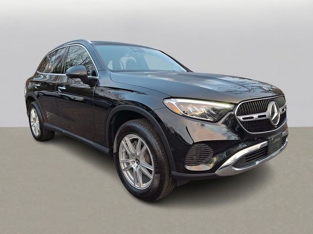 2023 Mercedes-Benz GLC 300