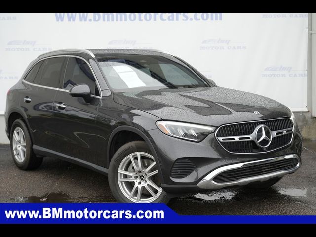2023 Mercedes-Benz GLC 300