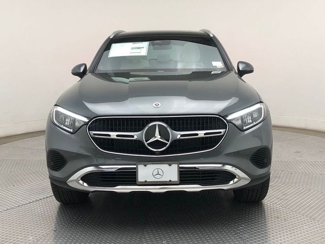 2023 Mercedes-Benz GLC 300