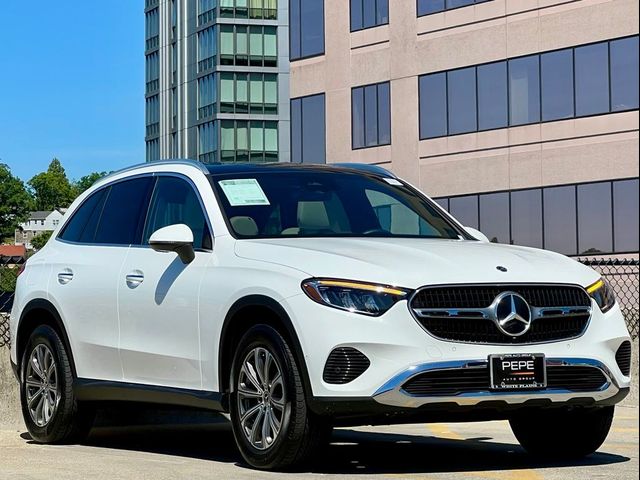 2023 Mercedes-Benz GLC 300