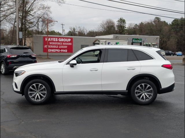 2023 Mercedes-Benz GLC 300