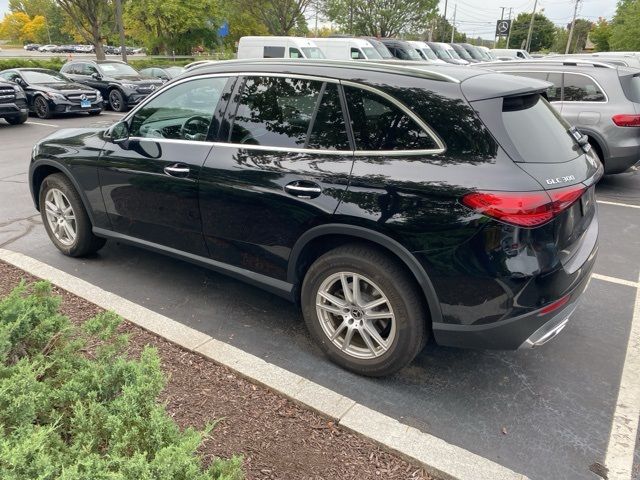 2023 Mercedes-Benz GLC 300