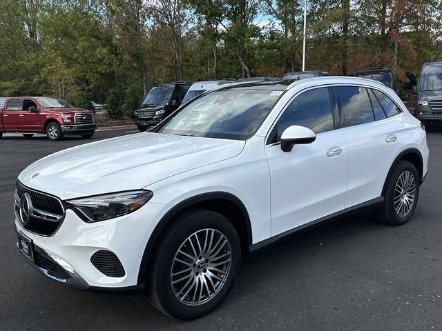 2023 Mercedes-Benz GLC 300