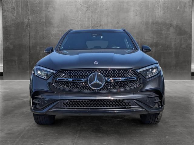 2023 Mercedes-Benz GLC 300