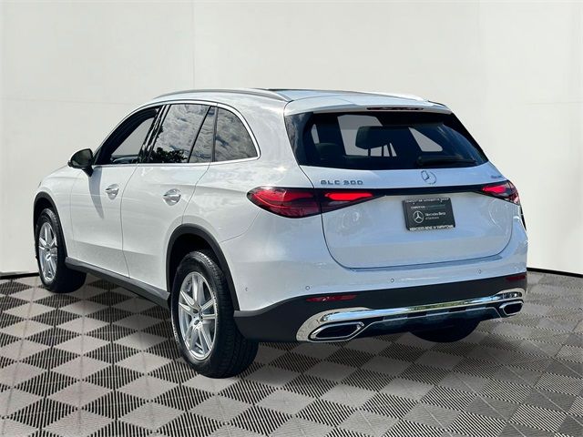 2023 Mercedes-Benz GLC 300