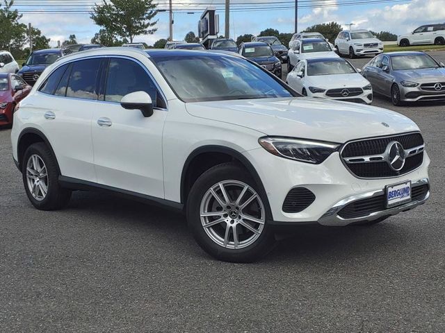 2023 Mercedes-Benz GLC 300