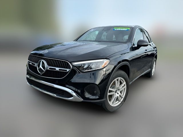 2023 Mercedes-Benz GLC 300