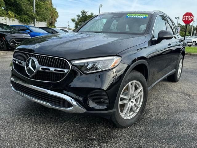 2023 Mercedes-Benz GLC 300