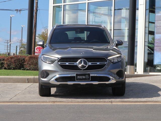 2023 Mercedes-Benz GLC 300