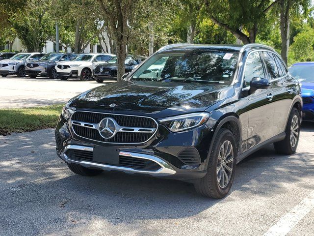 2023 Mercedes-Benz GLC 300