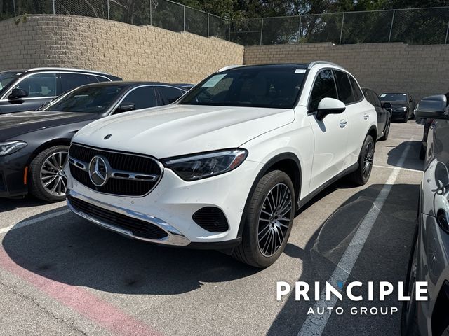 2023 Mercedes-Benz GLC 300