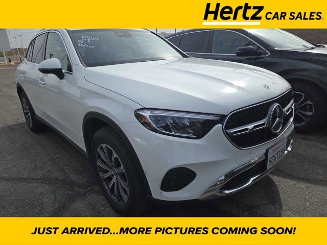 2023 Mercedes-Benz GLC 300