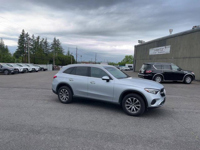 2023 Mercedes-Benz GLC 300