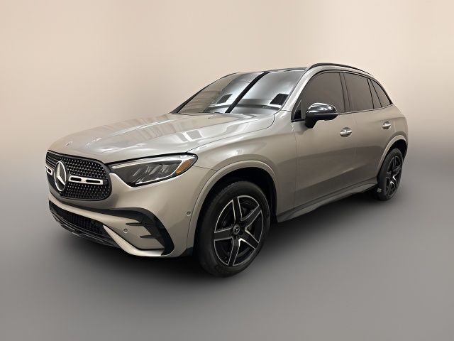 2023 Mercedes-Benz GLC 300