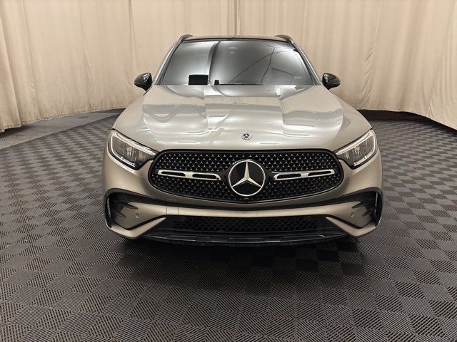 2023 Mercedes-Benz GLC 300