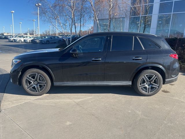 2023 Mercedes-Benz GLC 300