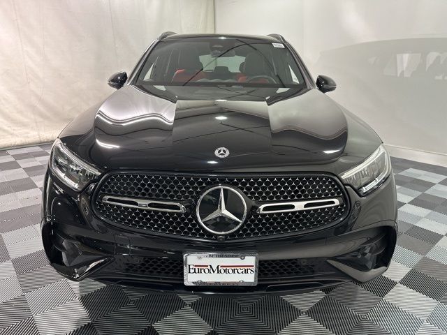 2023 Mercedes-Benz GLC 300