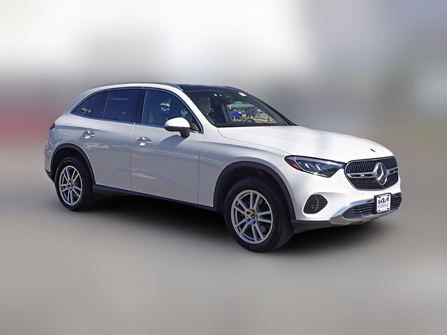 2023 Mercedes-Benz GLC 300