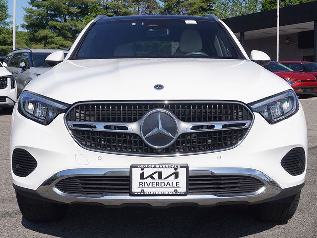 2023 Mercedes-Benz GLC 300
