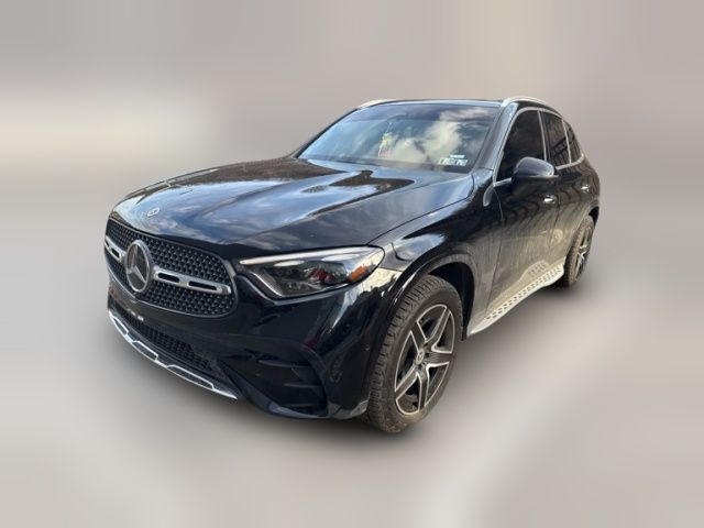 2023 Mercedes-Benz GLC 300