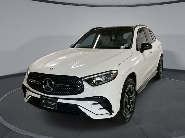 2023 Mercedes-Benz GLC 300