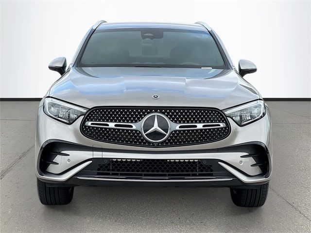 2023 Mercedes-Benz GLC 300