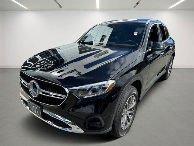 2023 Mercedes-Benz GLC 300