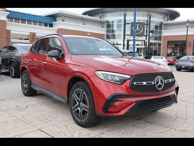 2023 Mercedes-Benz GLC 300