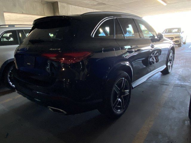 2023 Mercedes-Benz GLC 300