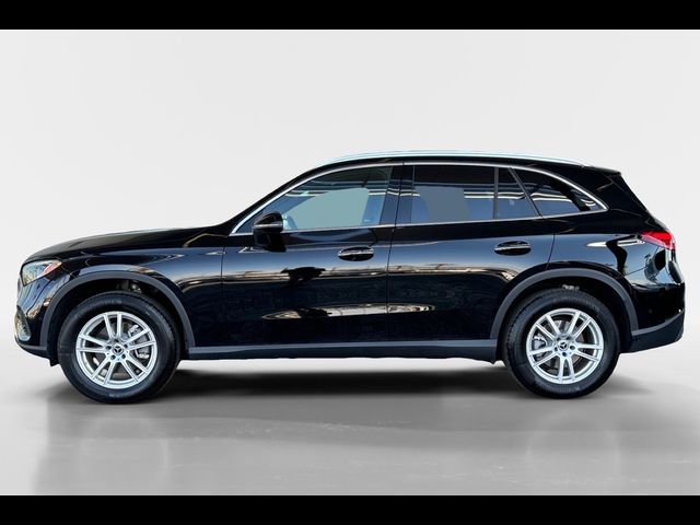 2023 Mercedes-Benz GLC 300