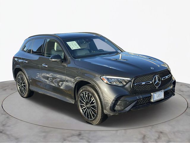 2023 Mercedes-Benz GLC 300