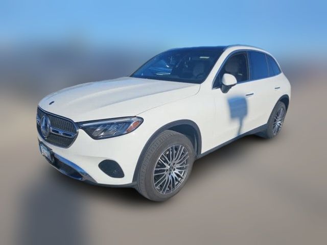 2023 Mercedes-Benz GLC 300