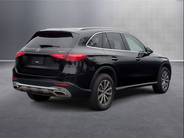 2023 Mercedes-Benz GLC 300