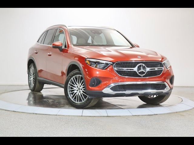 2023 Mercedes-Benz GLC 300