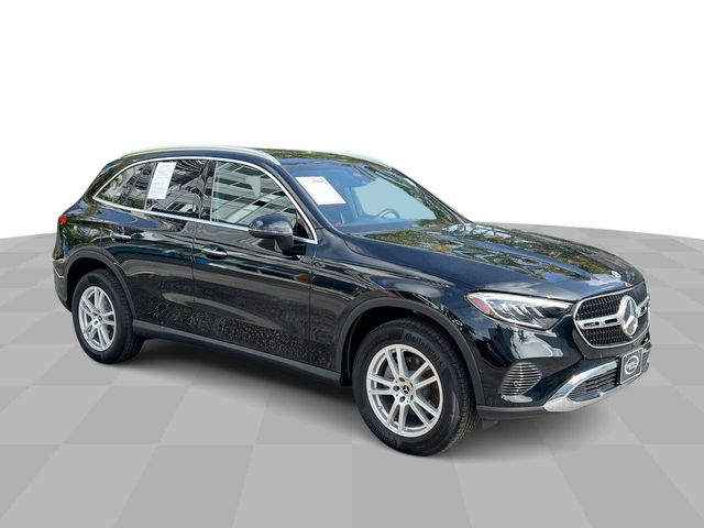 2023 Mercedes-Benz GLC 300