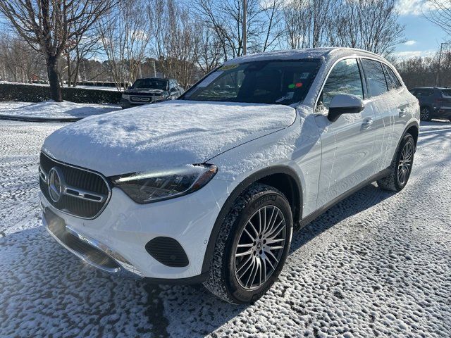 2023 Mercedes-Benz GLC 300