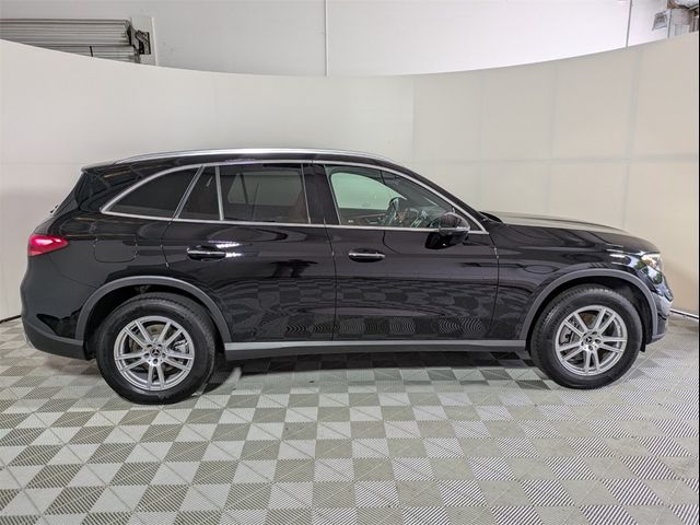 2023 Mercedes-Benz GLC 300