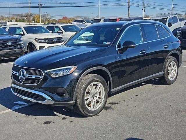 2023 Mercedes-Benz GLC 300