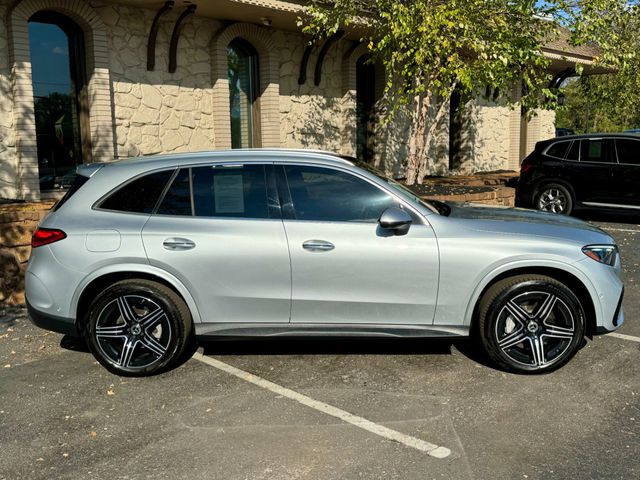 2023 Mercedes-Benz GLC 300