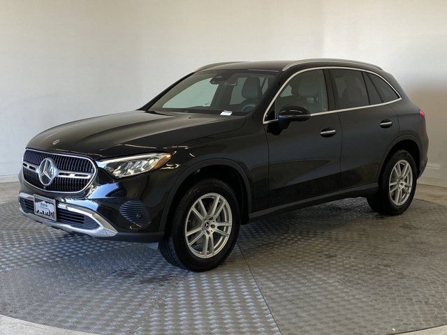 2023 Mercedes-Benz GLC 300