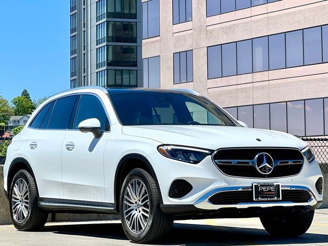 2023 Mercedes-Benz GLC 300