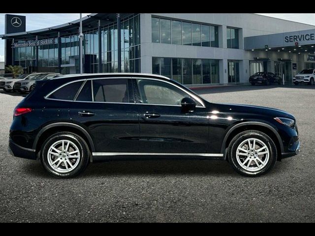 2023 Mercedes-Benz GLC 300