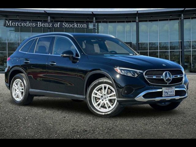 2023 Mercedes-Benz GLC 300