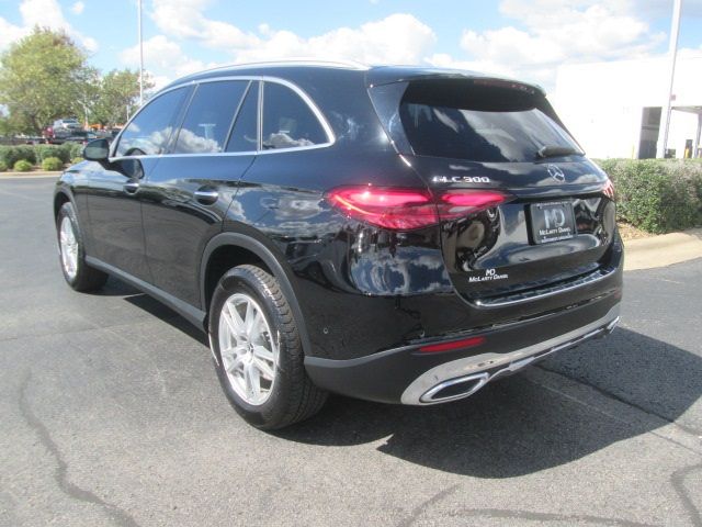 2023 Mercedes-Benz GLC 300