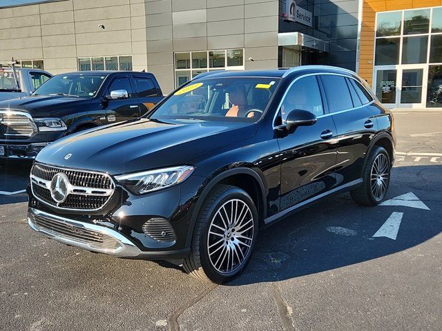 2023 Mercedes-Benz GLC 300